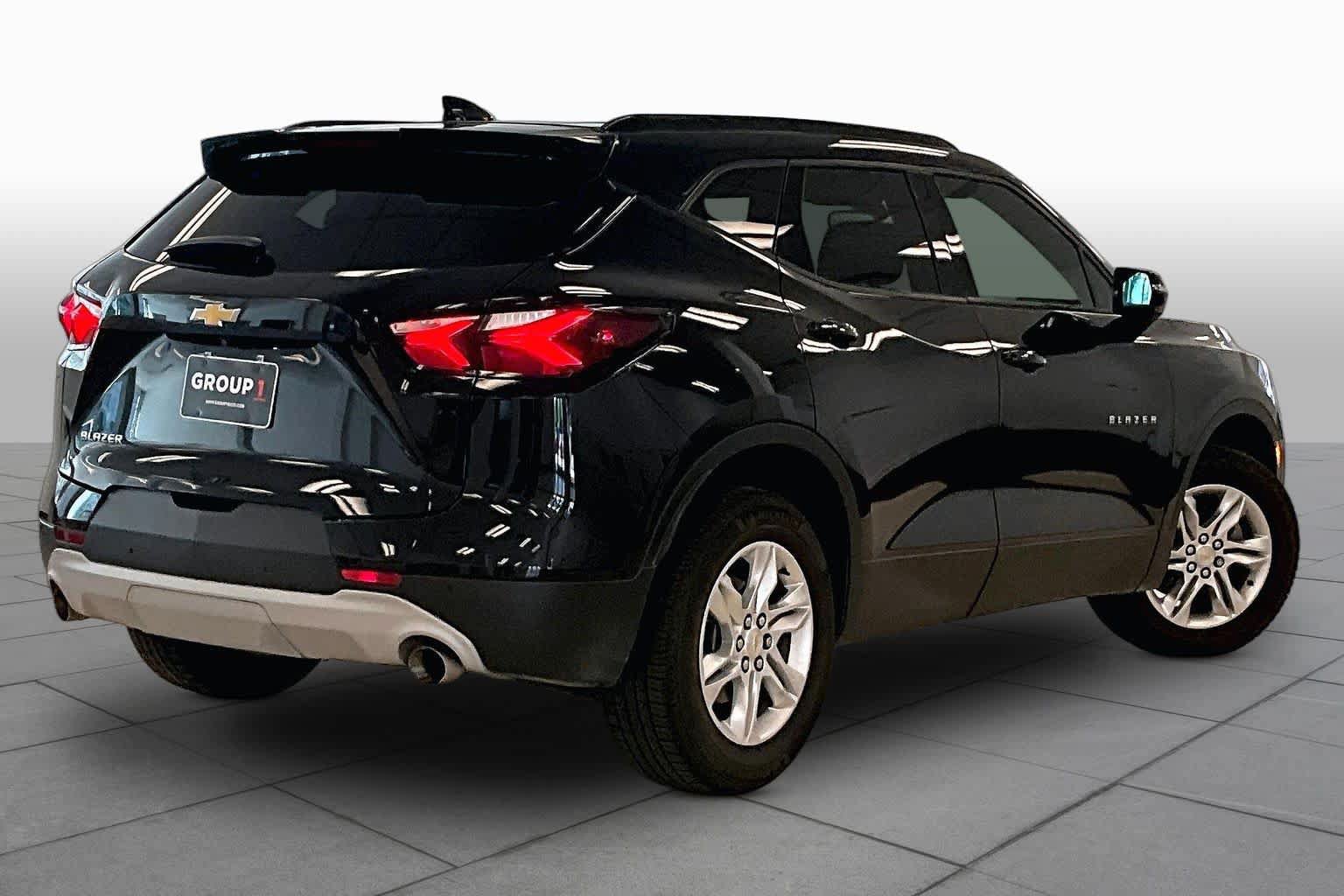 Used 2020 Chevrolet Blazer LT FWD image 11