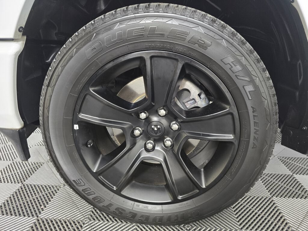 Used 2023 RAM 1500 Big Horn AWD/4WD image 9