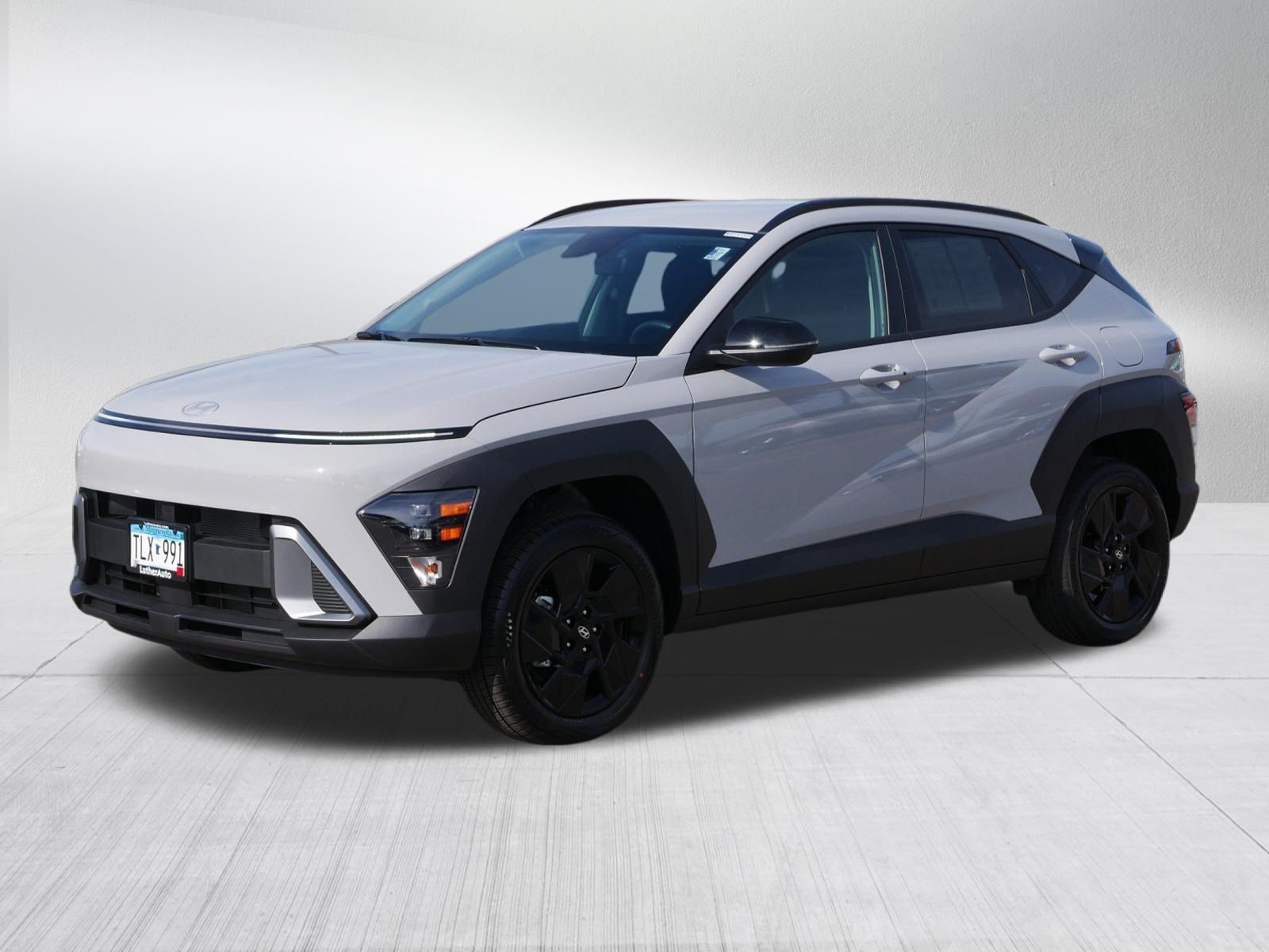 Used 2026 Hyundai Kona SEL Sport AWD/4WD image 3