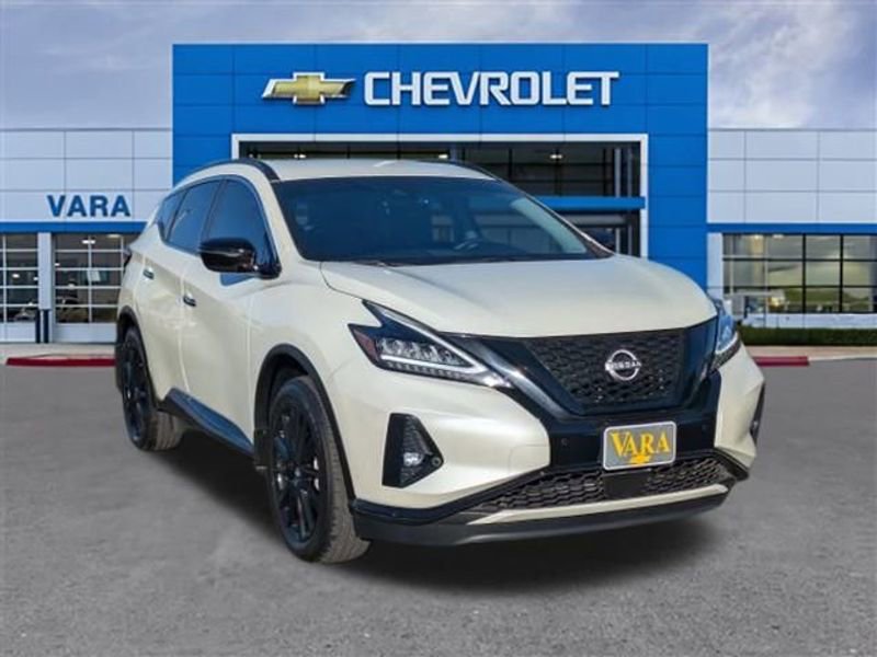 Used 2024 Nissan Murano SV w/ SV Midnight Edition Package image 7