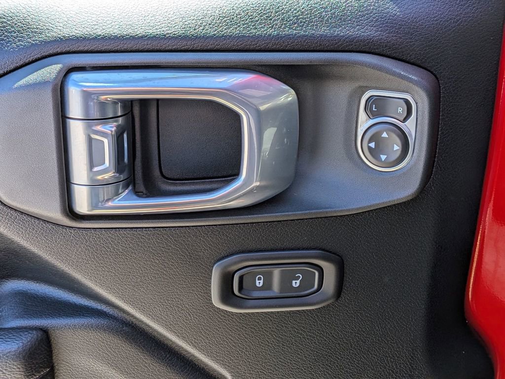 Used 2022 Jeep Wrangler Unlimited Sport image 12