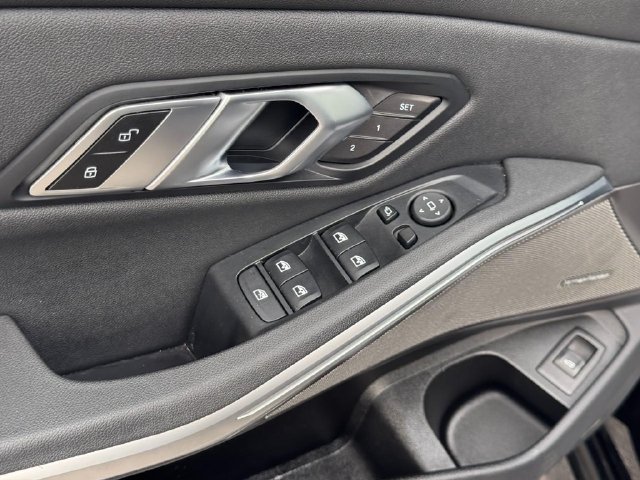 Used 2021 BMW M340i xDrive w/ Premium Package AWD/4WD image 23