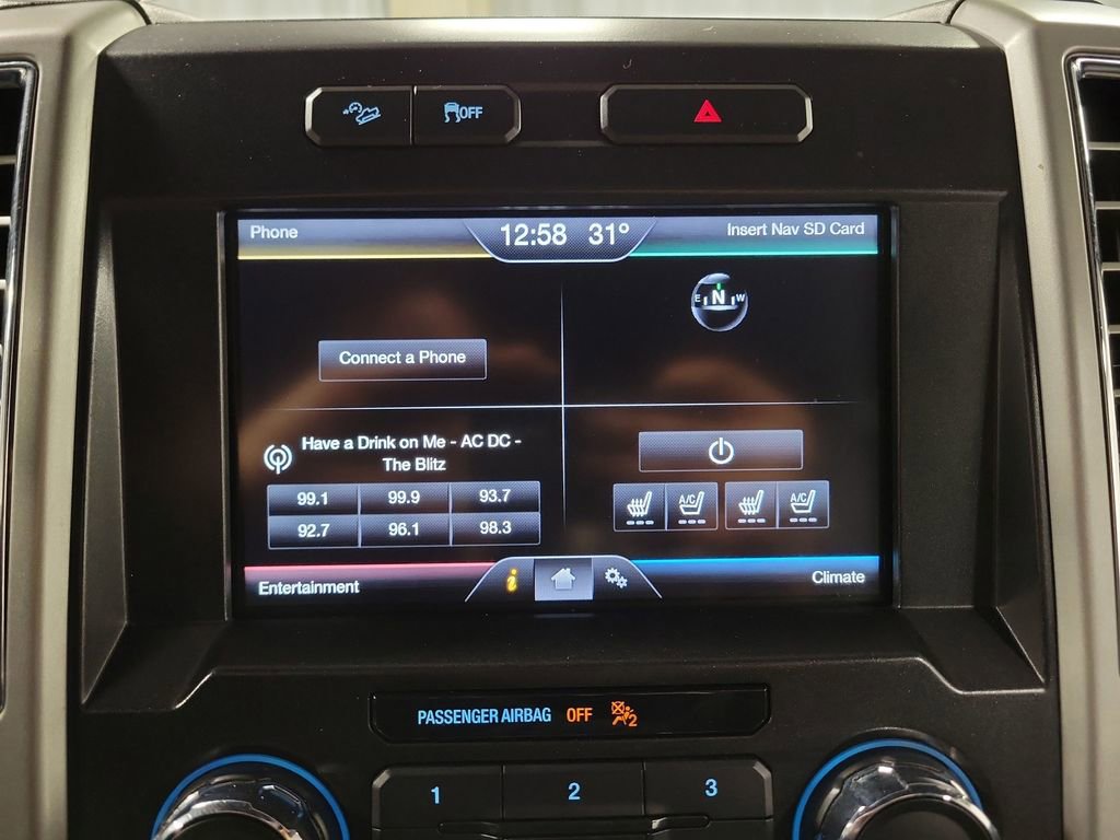 Used 2015 Ford F150 Lariat image 21