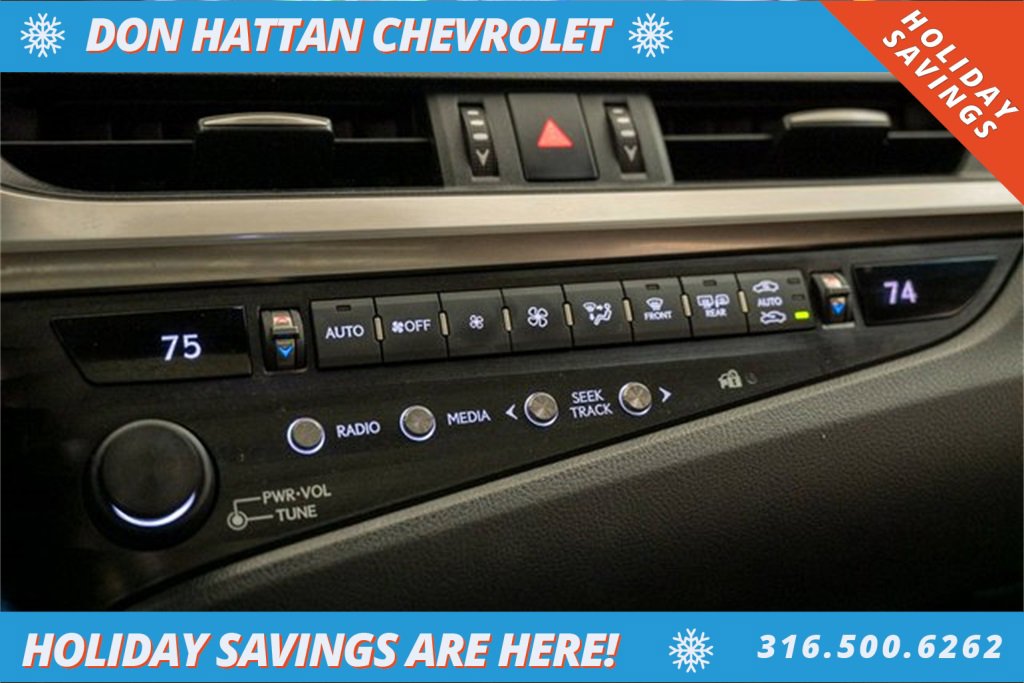 Used 2019 Lexus ES 350 Ultra Luxury image 10