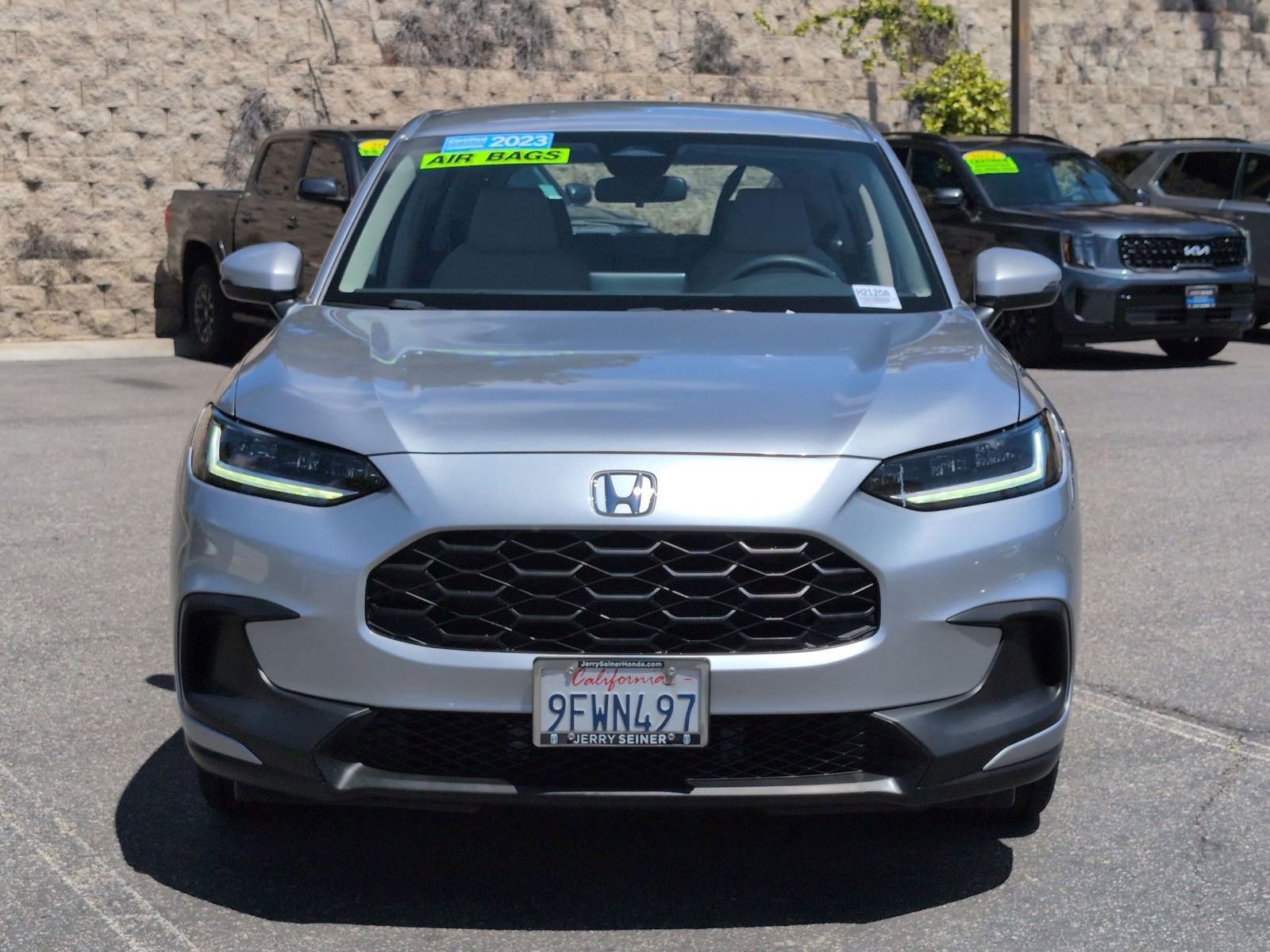 Used 2023 Honda HR-V LX image 8