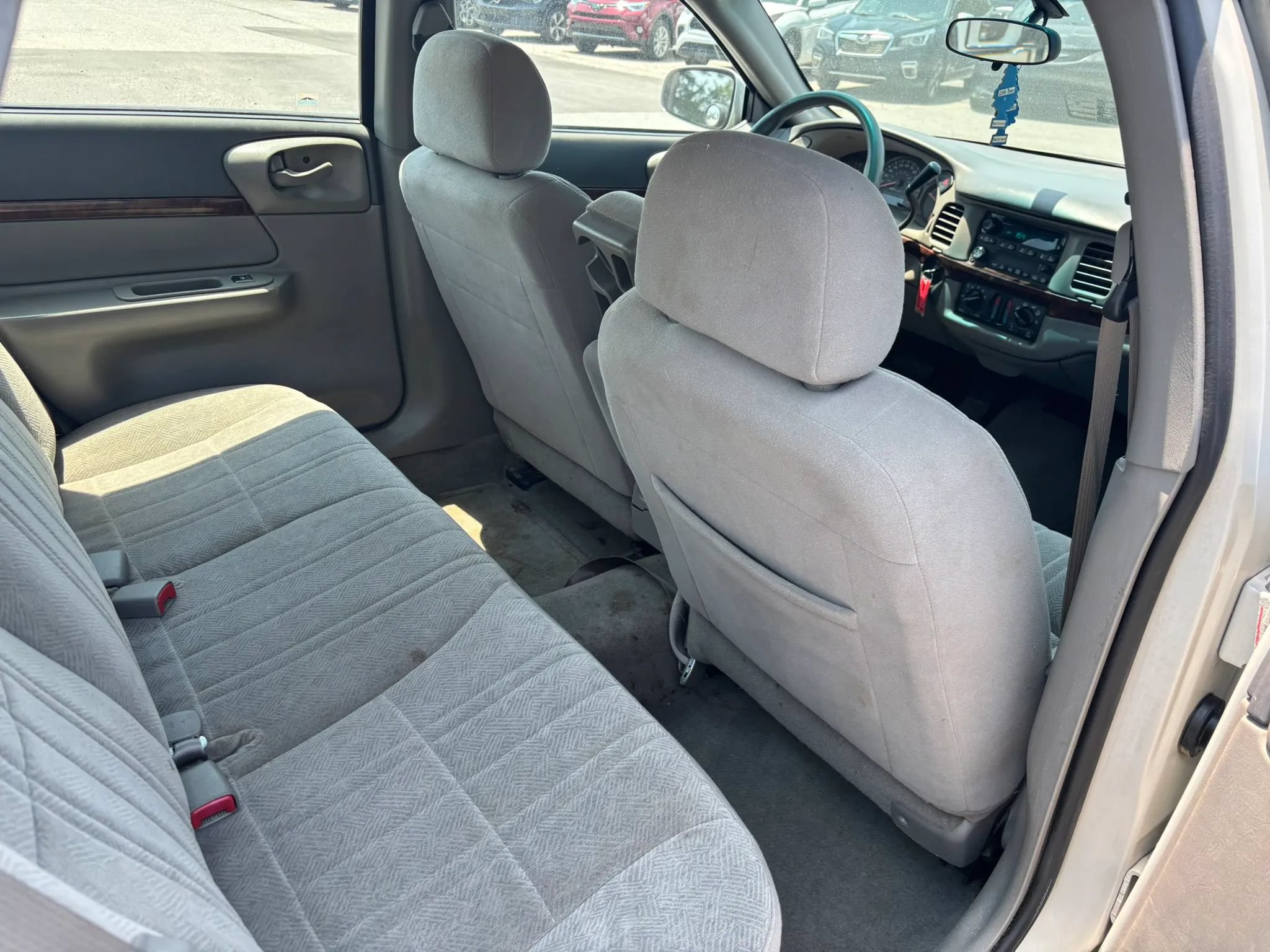 Used 2003 Chevrolet Impala FWD image 16