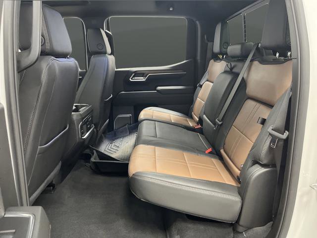 Certified 2025 Chevrolet Silverado 1500 High Country image 32