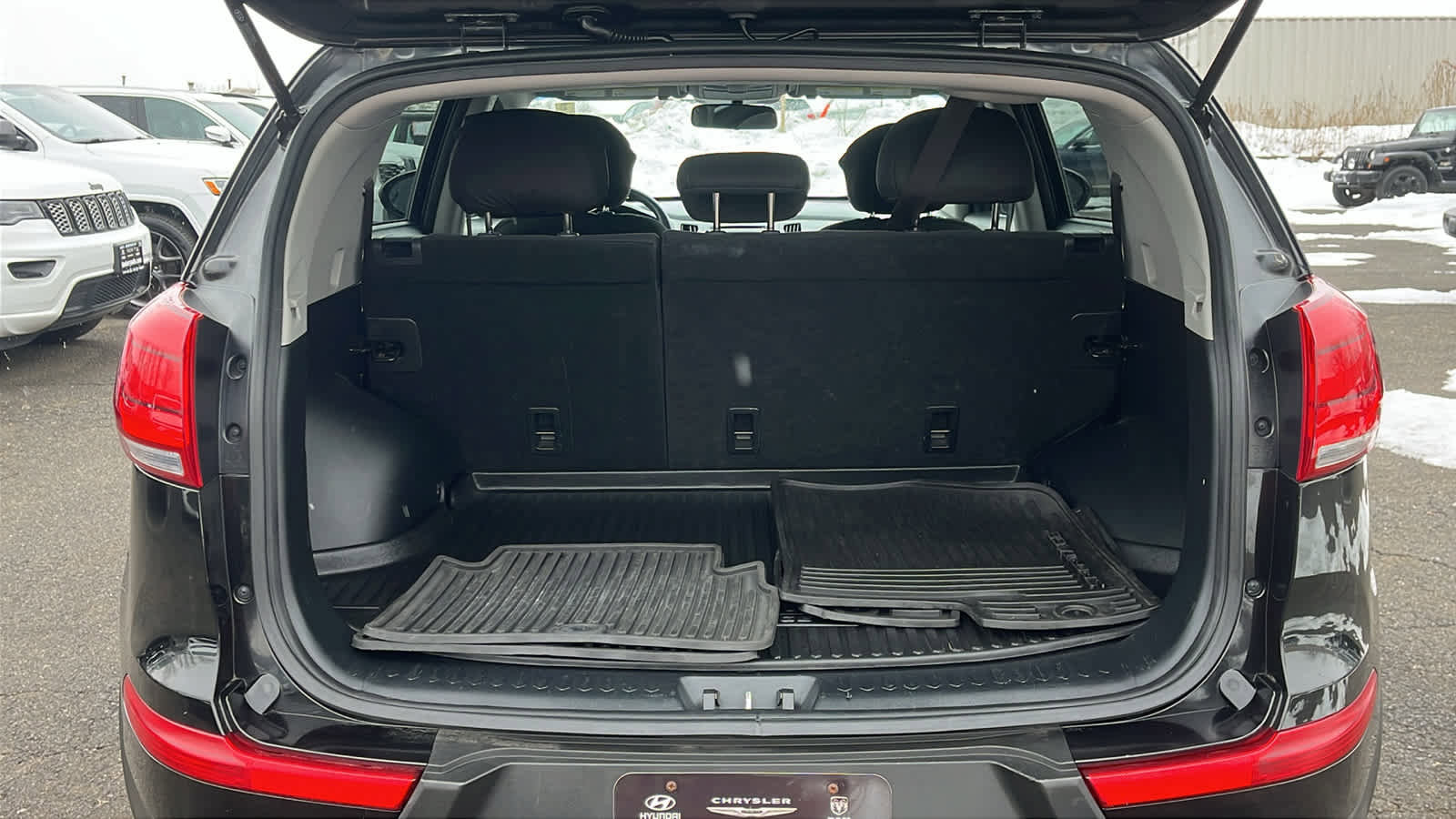 Used 2016 Kia Sportage LX image 30