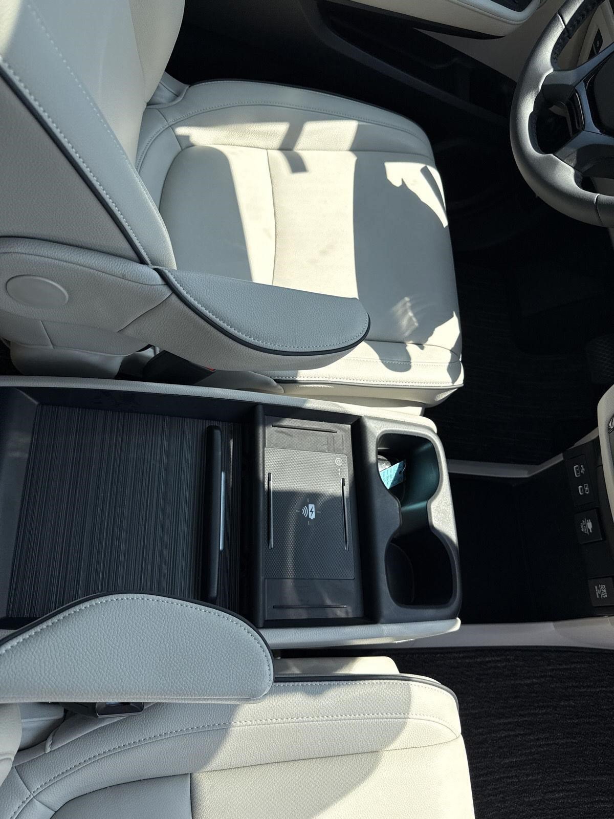 Certified 2026 Honda Odyssey Touring image 32