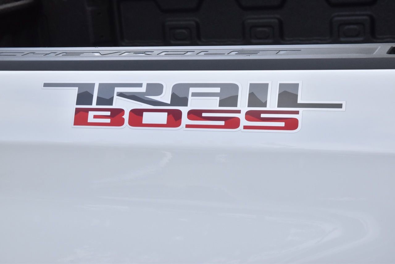 Used 2025 Chevrolet Silverado 1500 Custom Trail Boss image 39