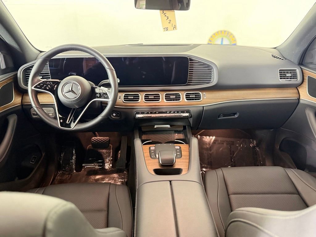 Used 2025 Mercedes-Benz GLE 350 4MATIC image 6
