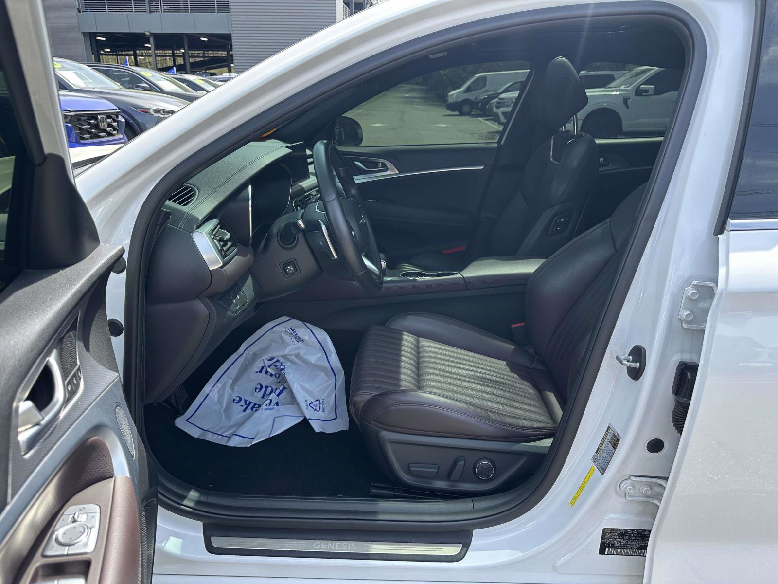 Used 2022 Genesis G70 2.0T w/ Prestige Package image 17