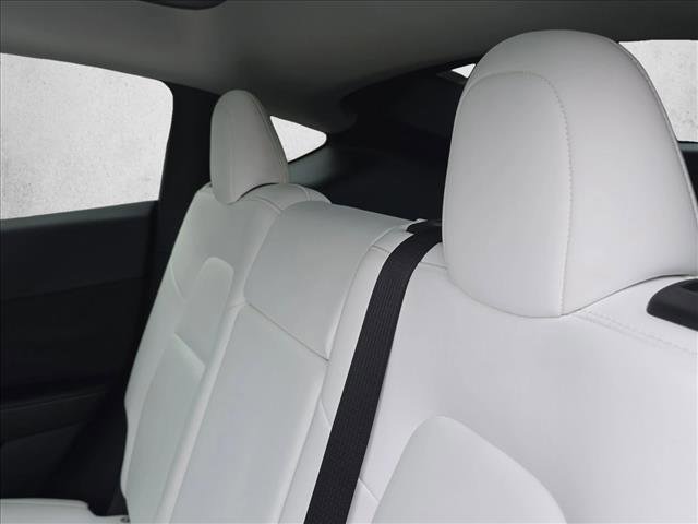 Used 2023 Tesla Model Y Long Range image 19
