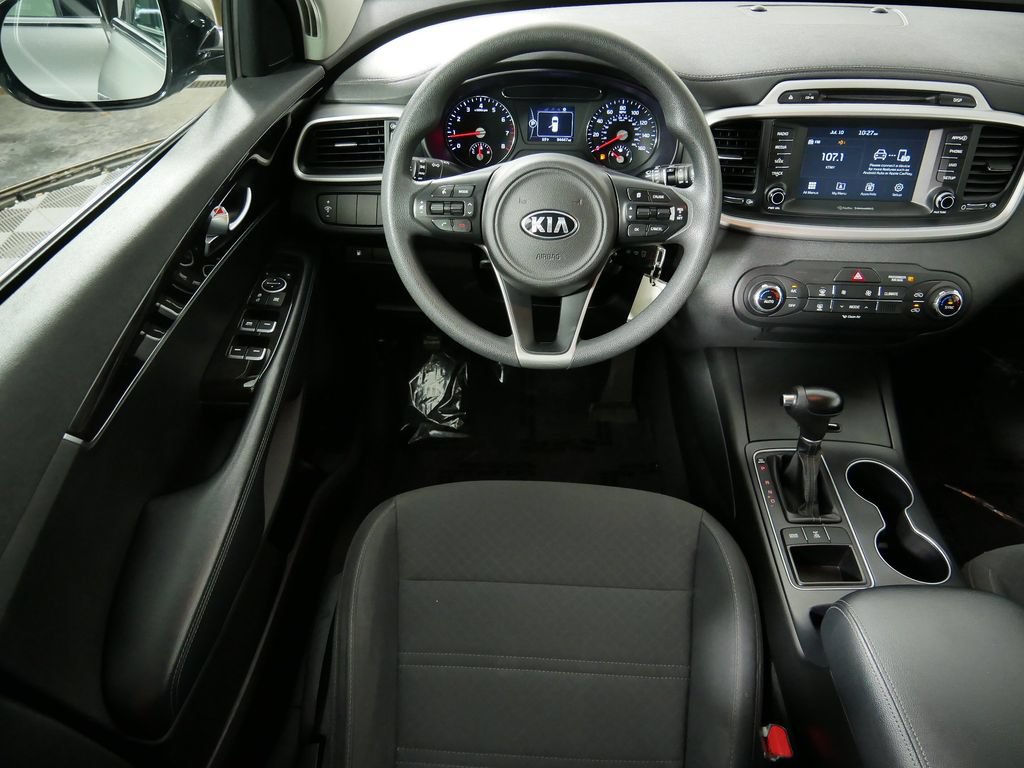 Used 2018 Kia Sorento AWD image 19