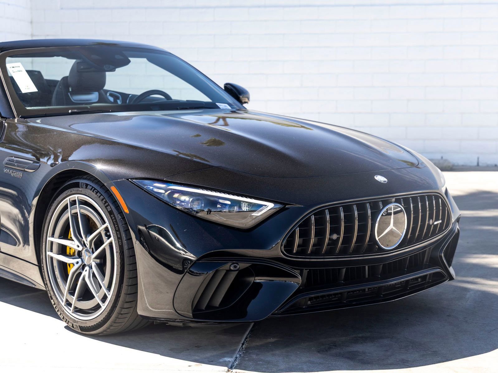 Used 2023 Mercedes-Benz SL 63 AMG 4MATIC image 4