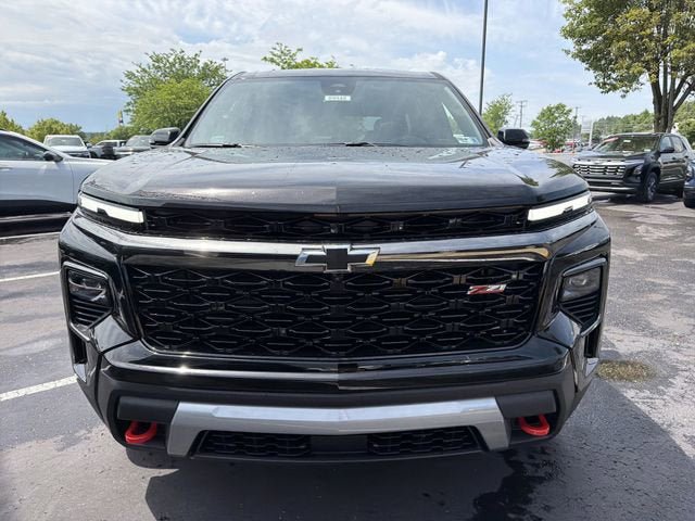 New 2026 Chevrolet Traverse Z71 w/ Driver Confidence Package AWD/4WD image 11