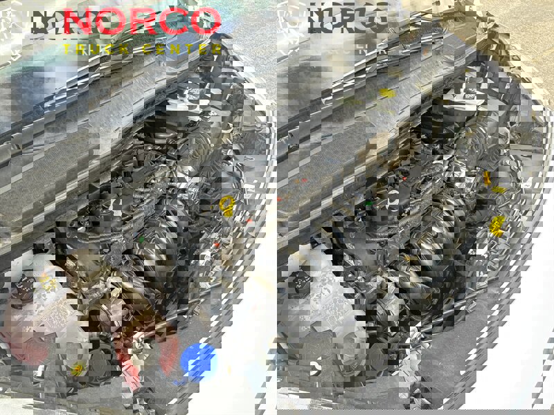 Used 2018 Ford Transit Connect XLT image 29