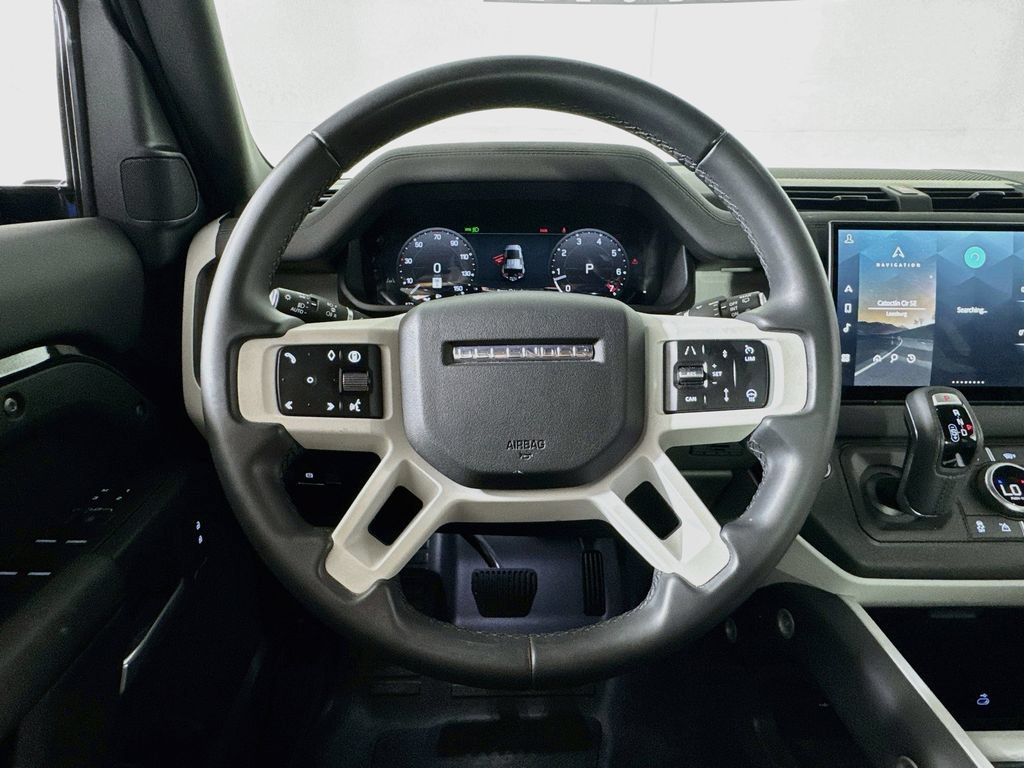Used 2025 Land Rover Defender 110 S AWD/4WD image 11