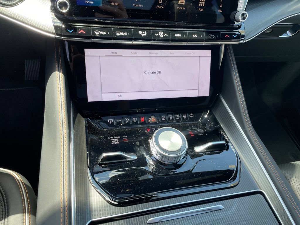 New 2026 Jeep Grand Wagoneer Summit AWD/4WD image 17