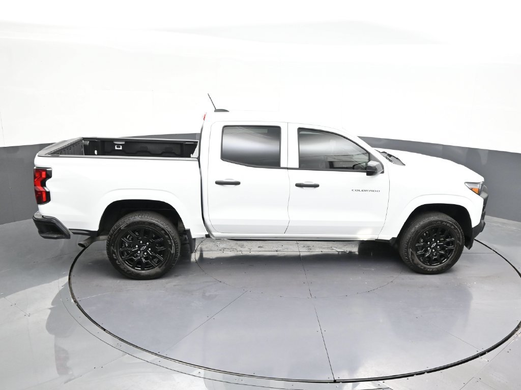 Used 2026 Chevrolet Colorado W/T w/ WT Custom Package RWD image 17