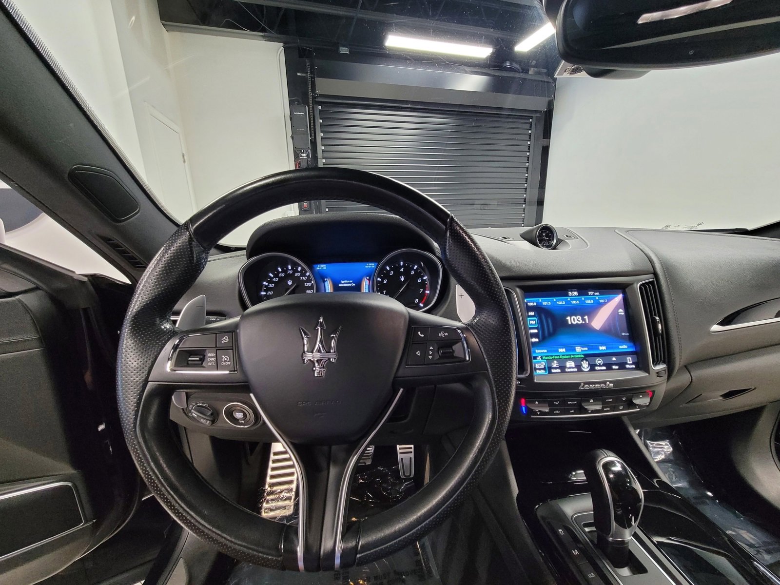 Used 2018 Maserati Levante GranSport image 23