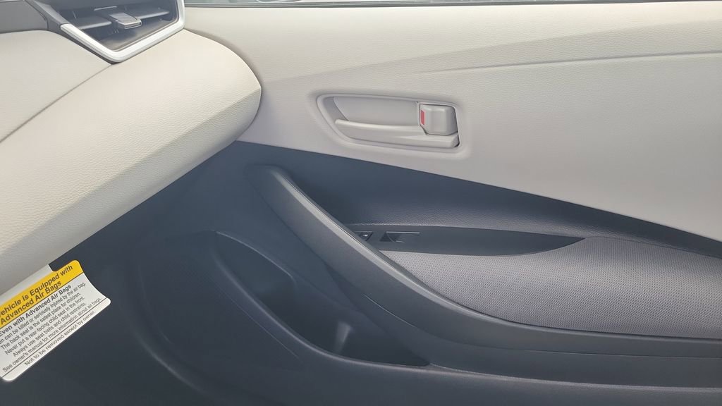 New 2026 Toyota Corolla LE FWD image 12