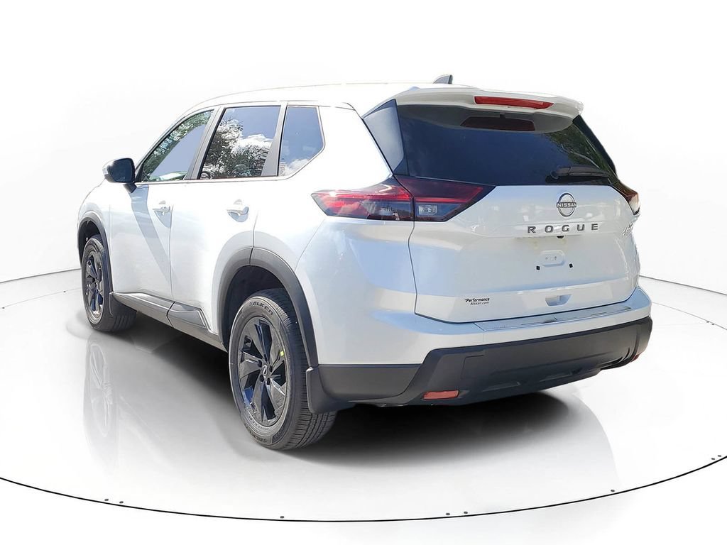 New 2026 Nissan Rogue SV w/ Cold Weather Package FWD image 4