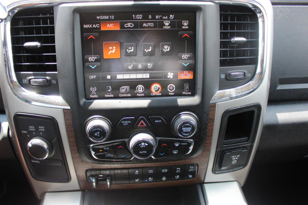 Used 2016 RAM 3500 Laramie image 31