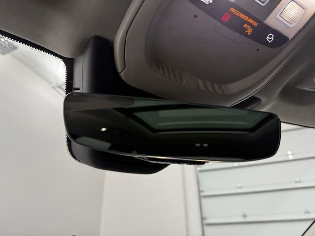 Certified 2023 Volvo XC90 B6 Plus image 20