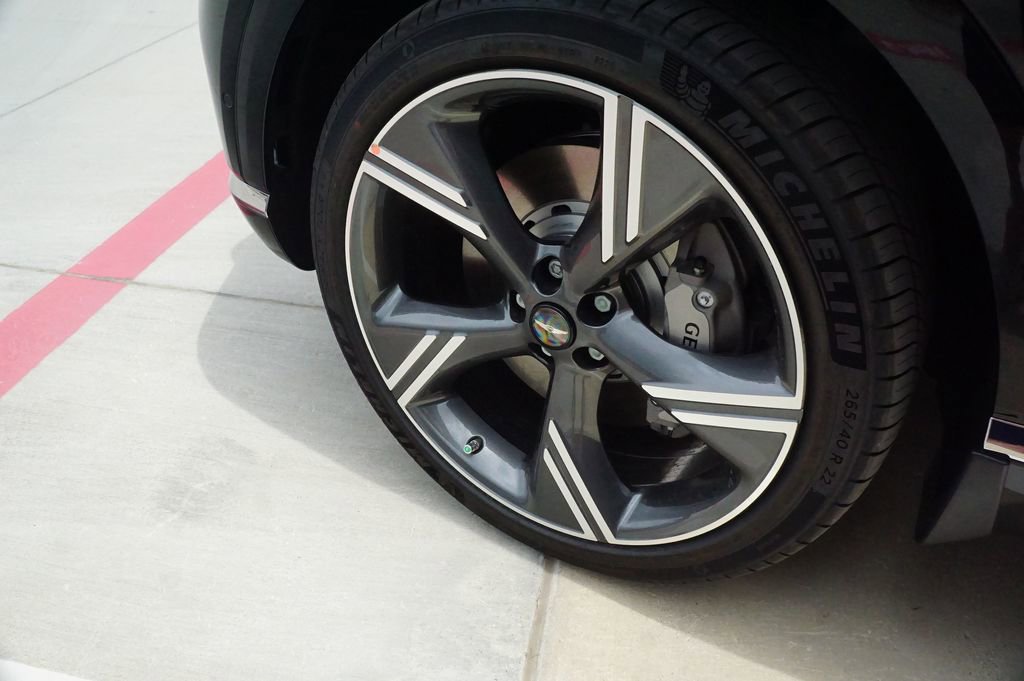 New 2025 Genesis GV80 3.5T Prestige image 6