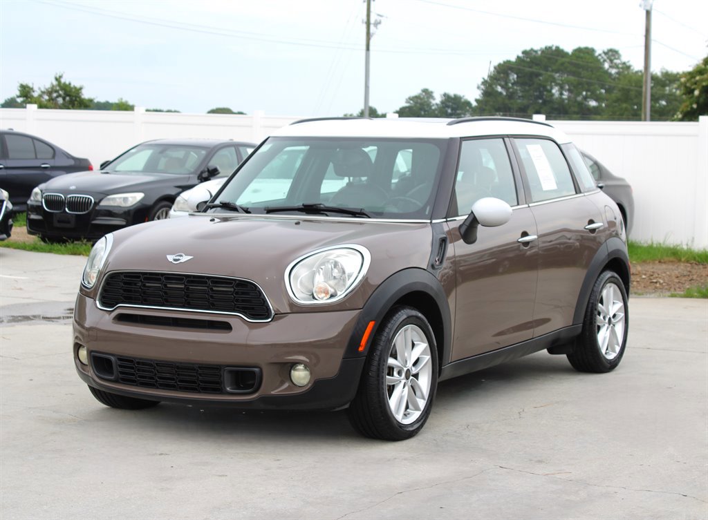 Used 2012 MINI Cooper Countryman S image 3