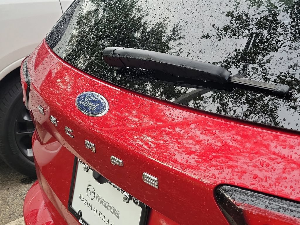 Used 2024 Ford Escape ST-Line w/ Tech Pack #1 FWD image 21
