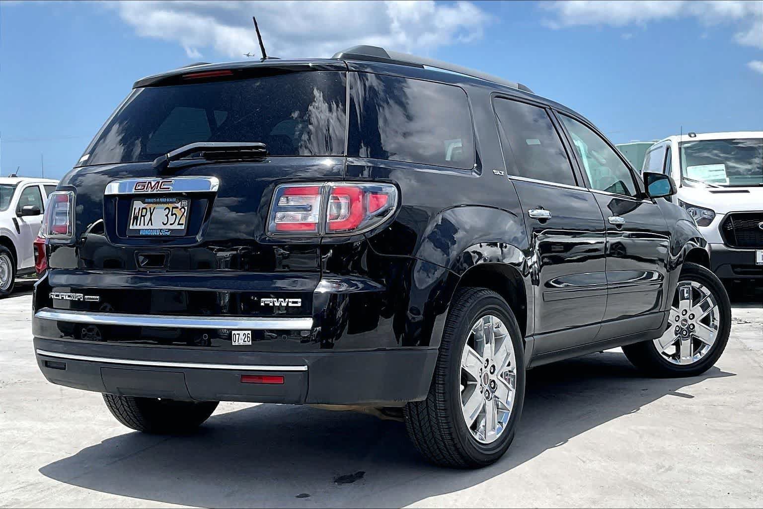 Used 2017 GMC Acadia Limited SLT AWD/4WD image 22