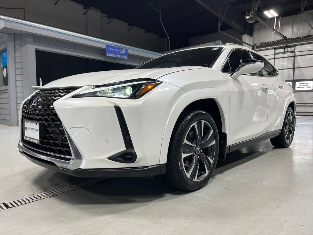 Used 2022 Lexus UX 250h w/ Premium Package AWD/4WD image 3