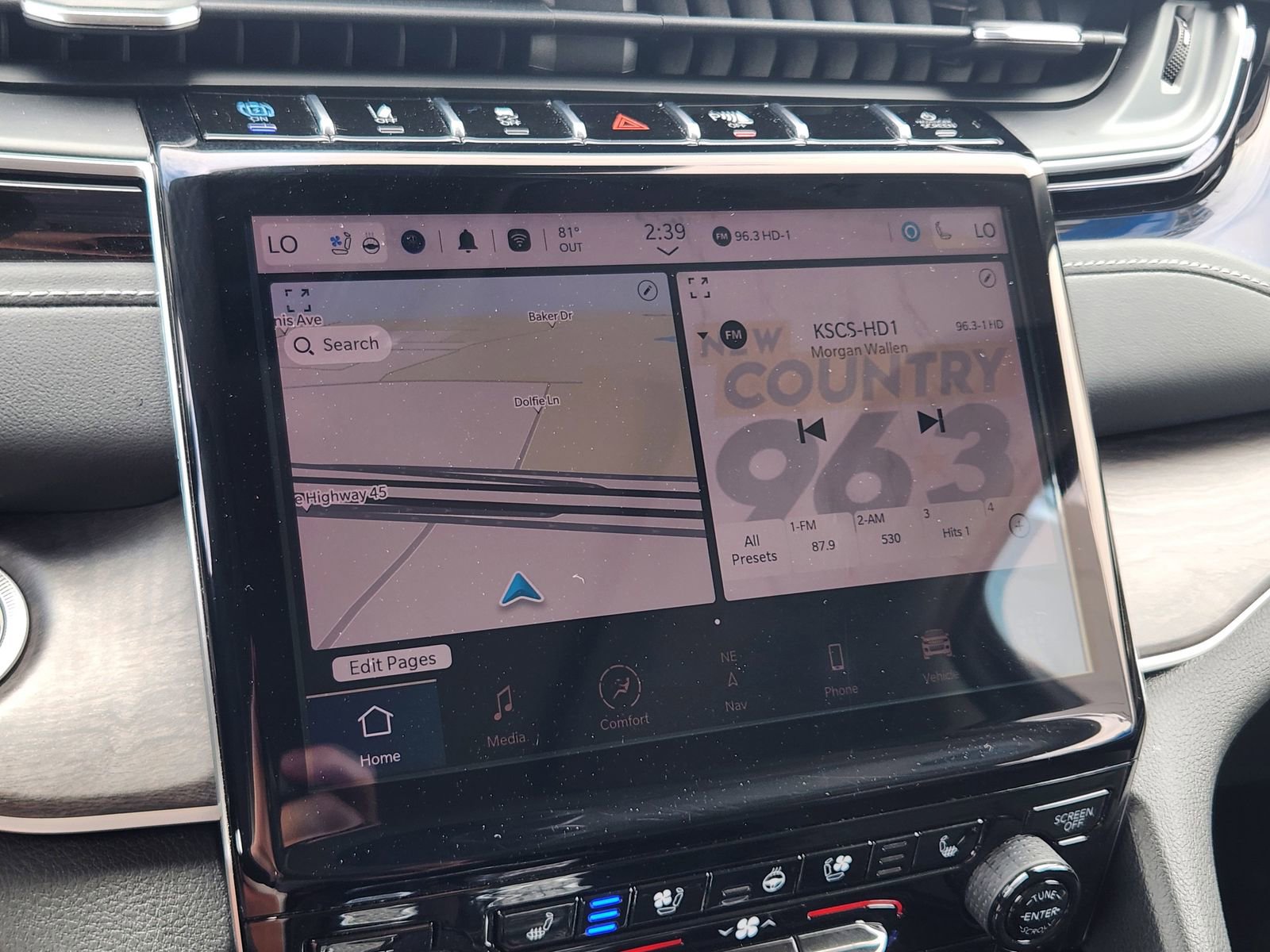 Used 2023 Jeep Grand Cherokee 4WD 4xe w/ Luxury Tech Group II image 17