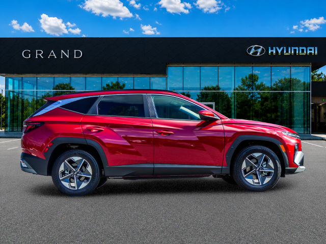 New 2026 Hyundai Tucson SEL Plus FWD image 6