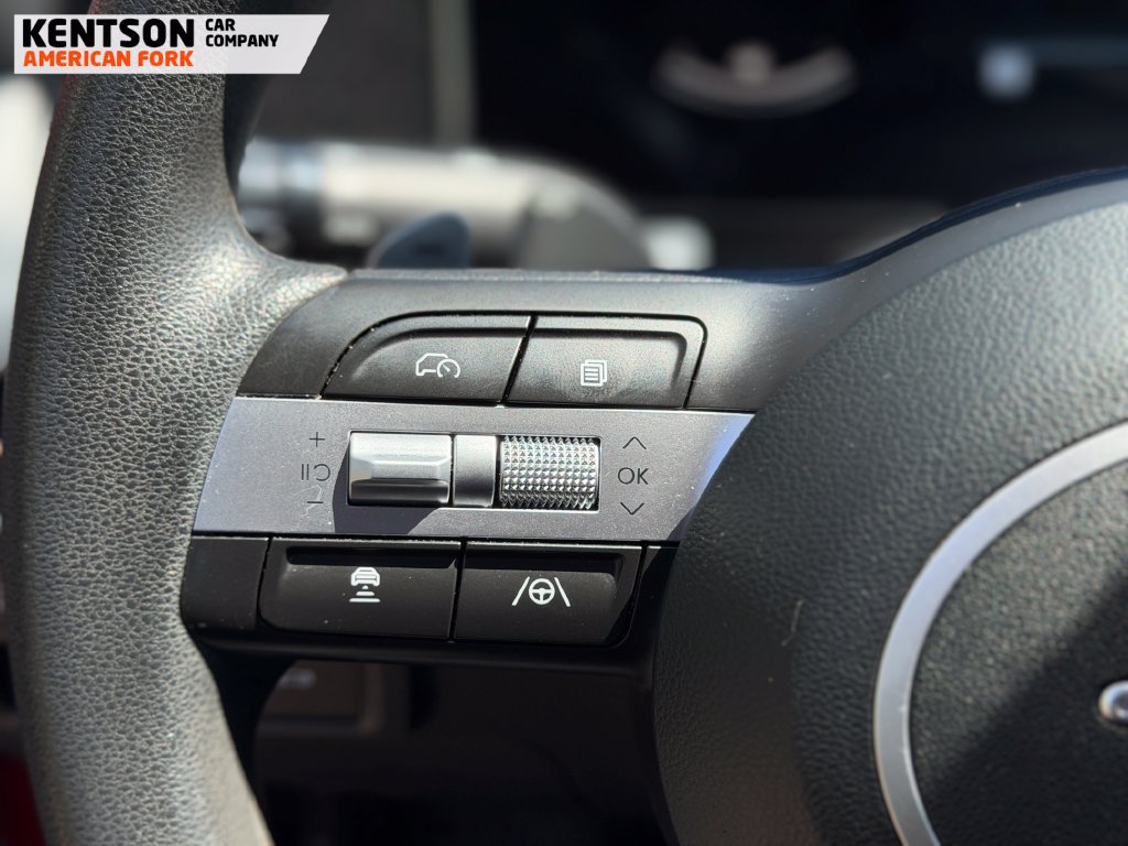 Used 2025 Hyundai Sonata SEL FWD image 16