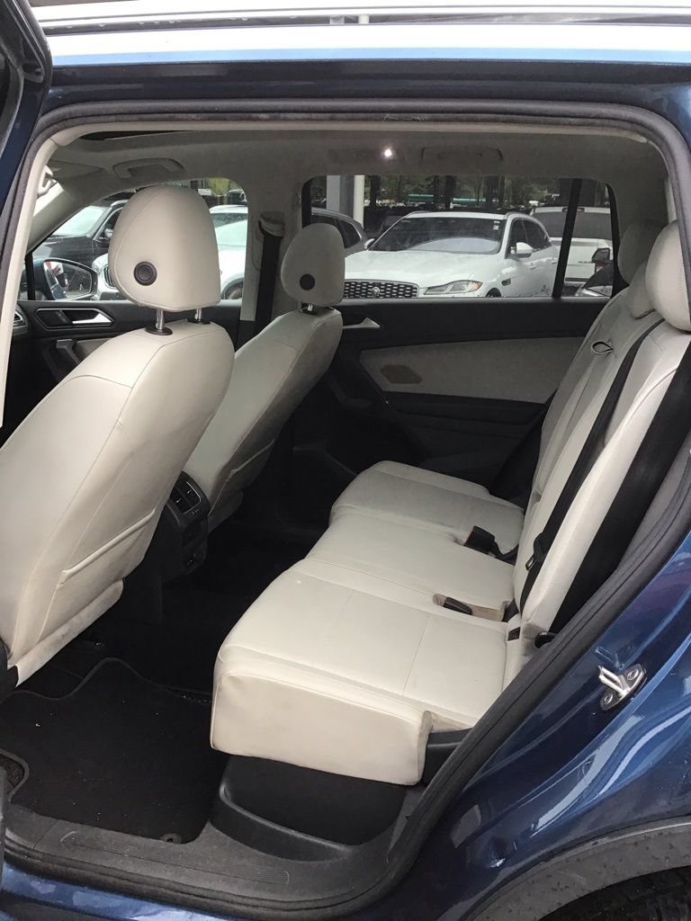 Used 2018 Volkswagen Tiguan SEL AWD/4WD image 5