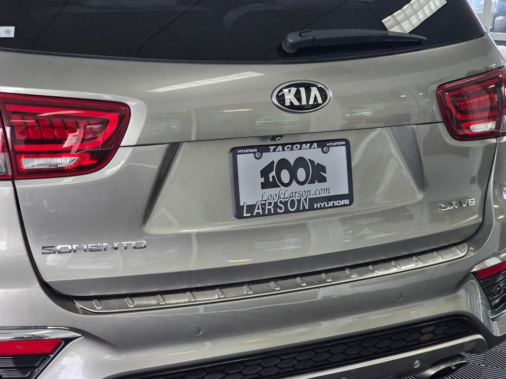 Used 2019 Kia Sorento SX image 14