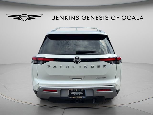 Used 2022 Nissan Pathfinder Platinum w/ Cargo Package FWD image 6