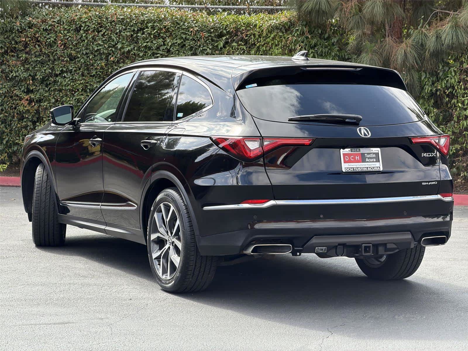 Used 2022 Acura MDX w/ Technology Package AWD/4WD image 5