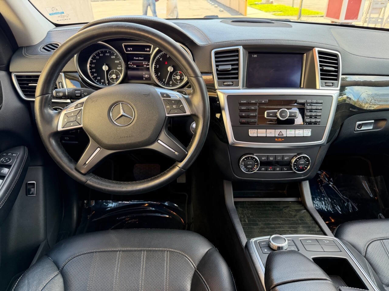 Used 2016 Mercedes-Benz GL 450 4MATIC w/ Premium I Package image 28