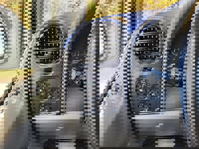 Used 2002 Oldsmobile Bravada AWD w/ 1SC Option Pkg image 12