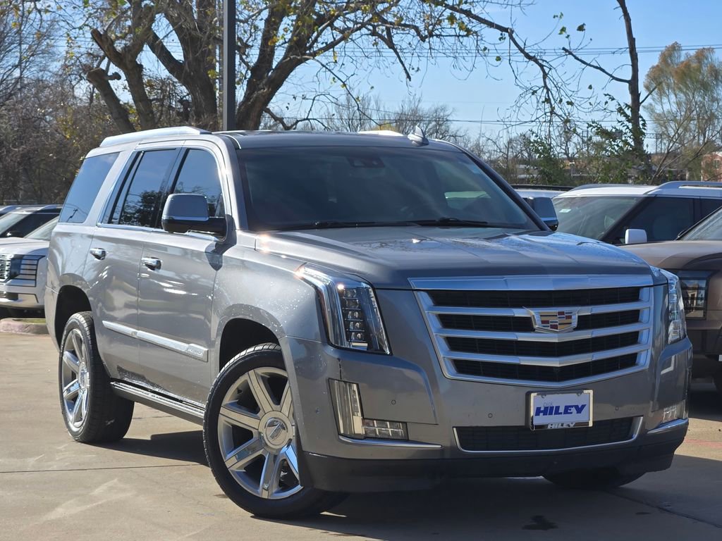Used 2019 Cadillac Escalade Premium Luxury image 2
