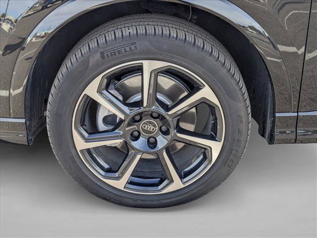 Used 2025 Audi Q3 2.0T Premium Plus image 24