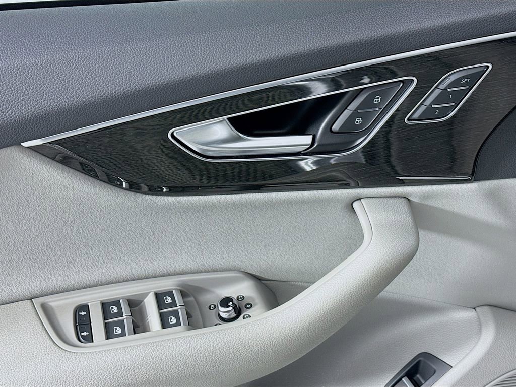 Used 2021 Audi Q7 2.0T Premium Plus image 19