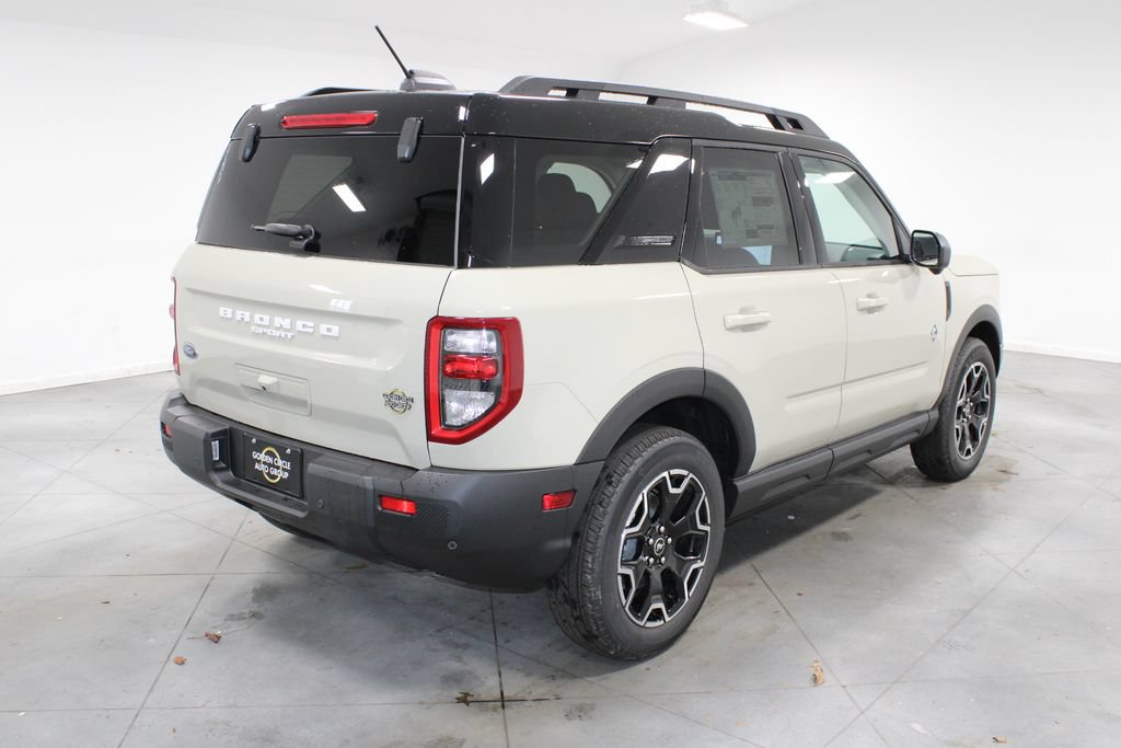 New 2025 Ford Bronco Sport Outer Banks w/ Outer Banks Tech Package+ AWD/4WD image 8