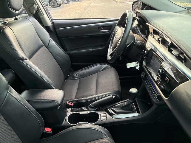 Certified 2016 Toyota Corolla S image 21