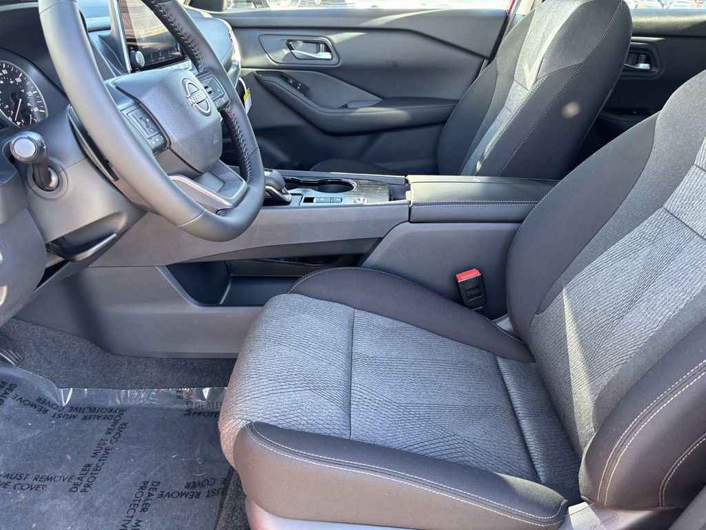 New 2026 Nissan Rogue Platinum w/ Platinum Premium Package AWD/4WD image 14