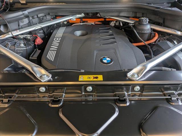 New 2026 BMW X5 xDrive50e image 18
